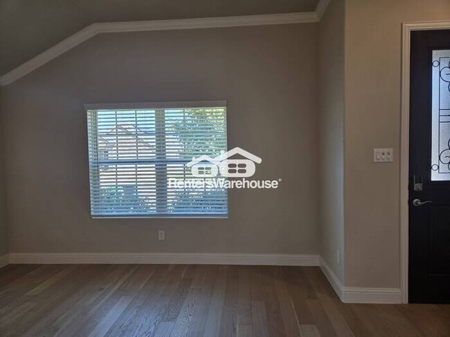 Foto del edificio - FOR RENT - MOVE IN READY - 4BEDS 2BATHS - ...