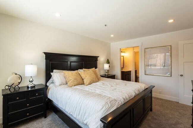 Foto del edificio - 6841 N 2200 W