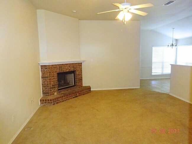 Building Photo - 6816 83rd St