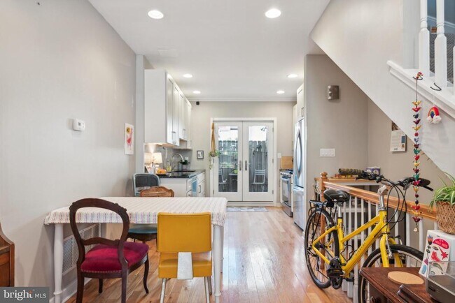 Foto del edificio - 750 N Bucknell St