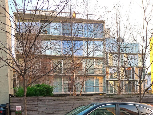 Foto del edificio - 580 Carroll St