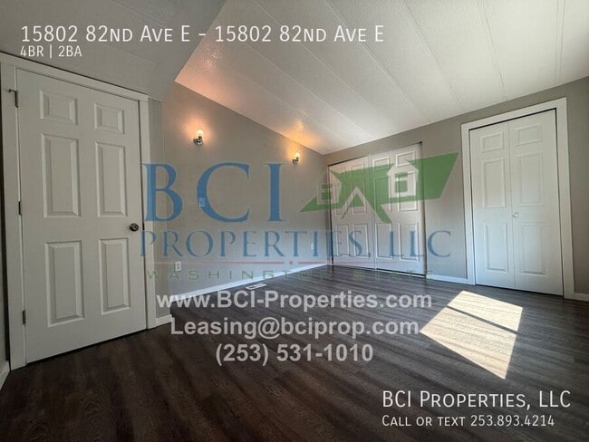 Building Photo - 15802 82nd Ave E