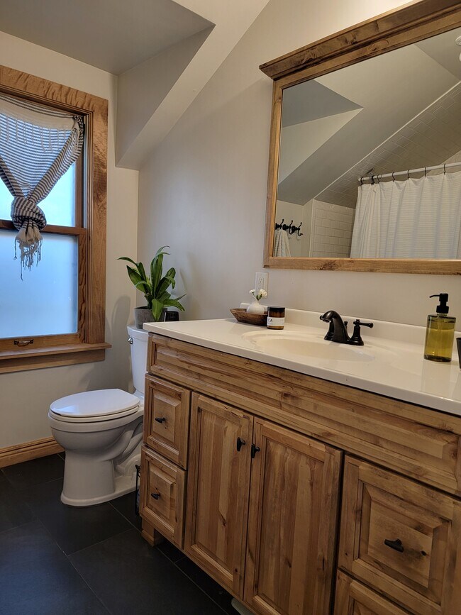 Foto del edificio - 5726 Oneida St