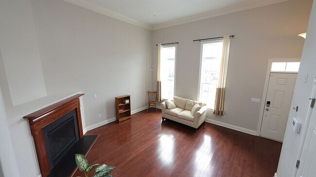 Building Photo - 3 br, 2.5 bath House - 10510 Sablewood Dri...