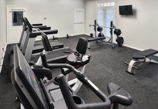 Building Photo - Atlas at St. George