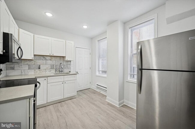 Building Photo - 2513 N Garnet St