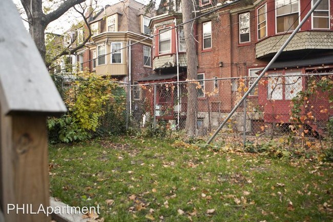 Foto del edificio - 4813 Walton Ave