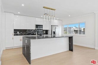 Building Photo - 1223 23rd St