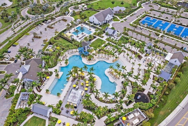 Foto del edificio - 16330 Oakview Dr