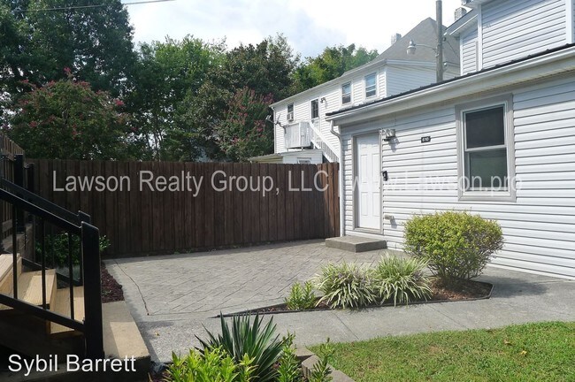 Building Photo - 610 Elm Ave
