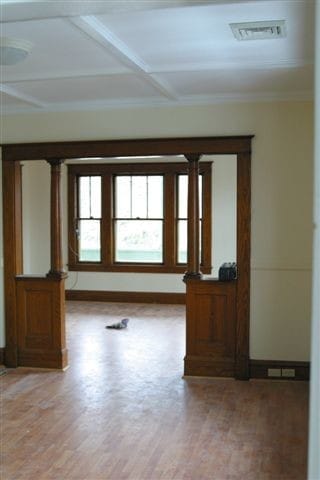 Building Photo - 334 College St