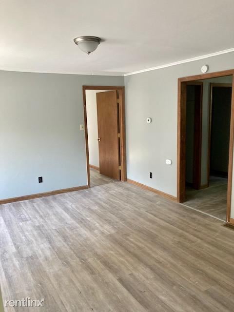 Building Photo - 3 br, 1 bath House - 2347 Cleveland Dr