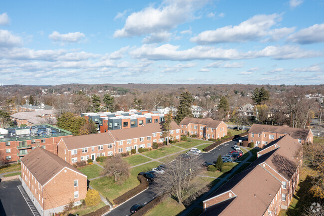 Aerial Photo - White Plains Manor