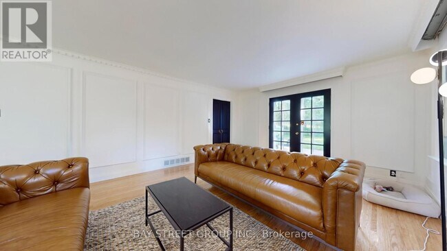 Building Photo - 178 Breezy Pines Dr
