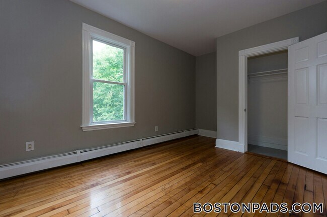 Foto del edificio - 22 Highland Ave