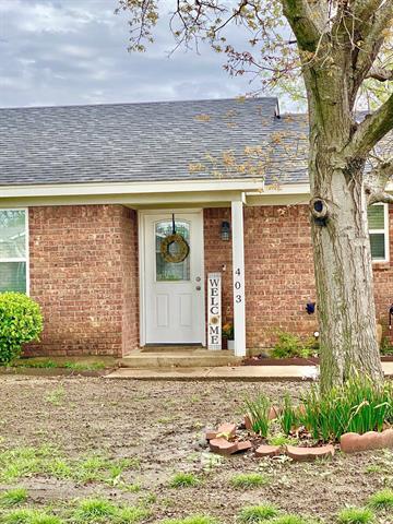 Building Photo - 403 Circleview Dr