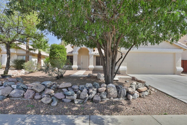 Building Photo - Clemente Ranch 4 bedroom