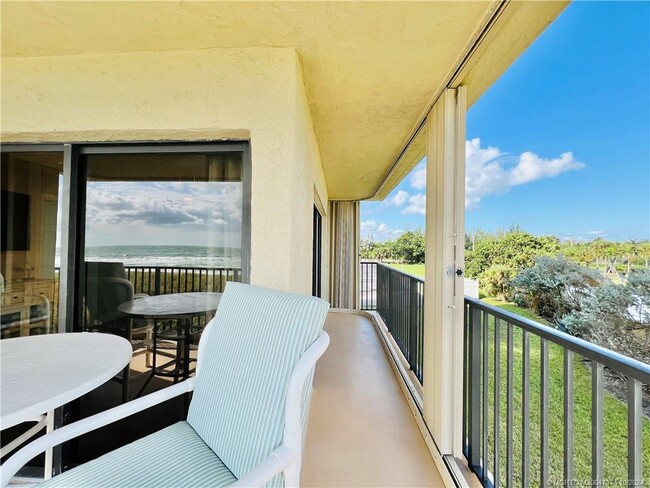 Foto del edificio - 10310 S Ocean Dr