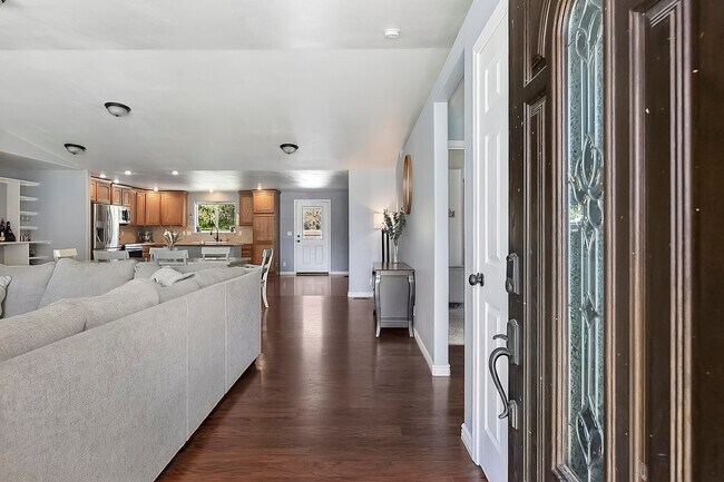 Foto del edificio - 1803 Poplar St