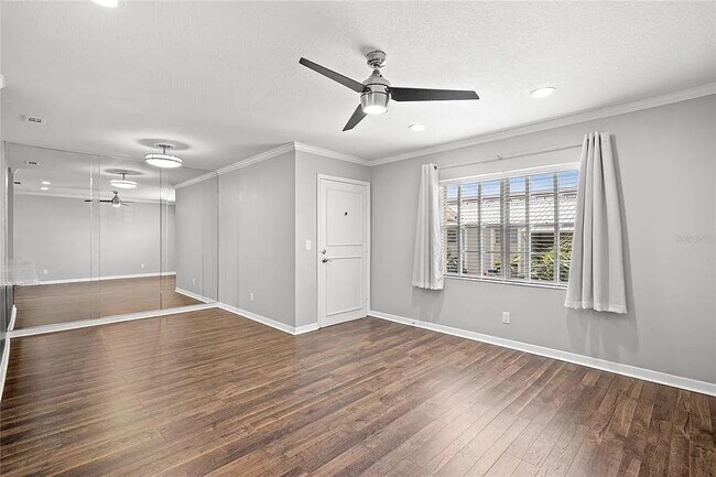 Foto del edificio - 304 S Habana Ave