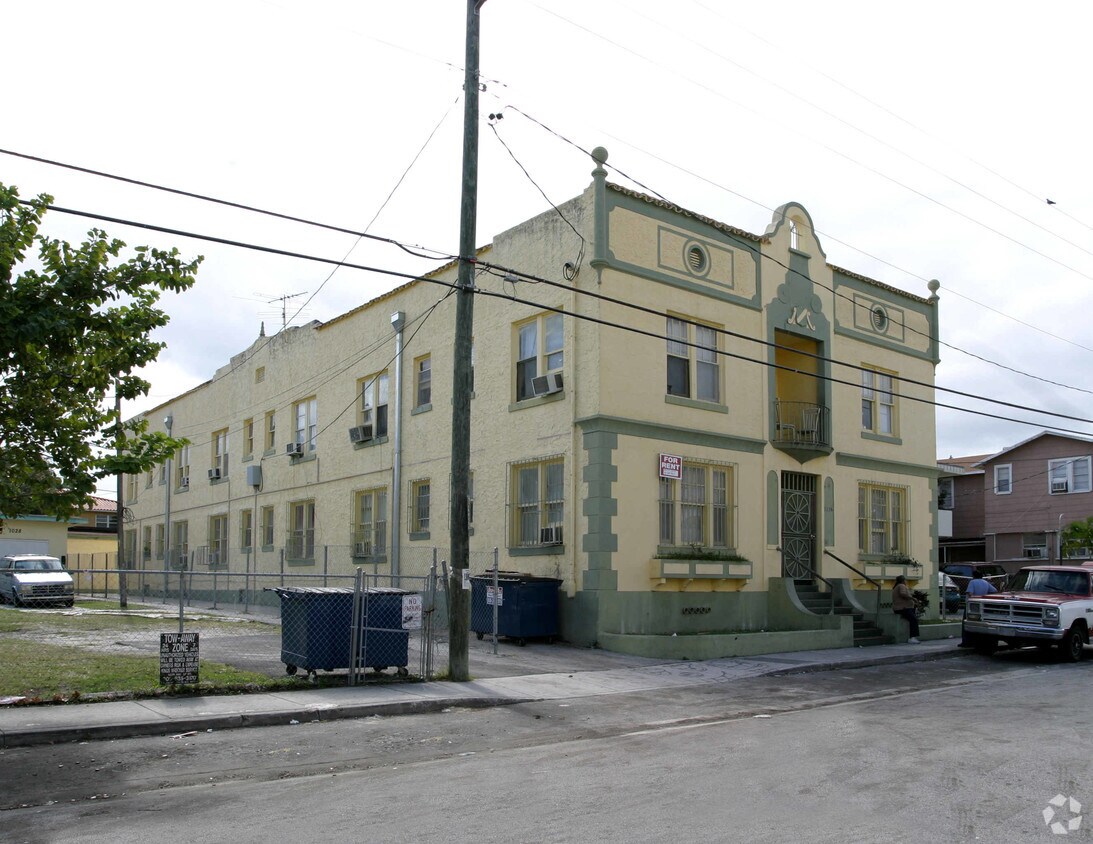 Foto del edificio - 1036 SW 5th St