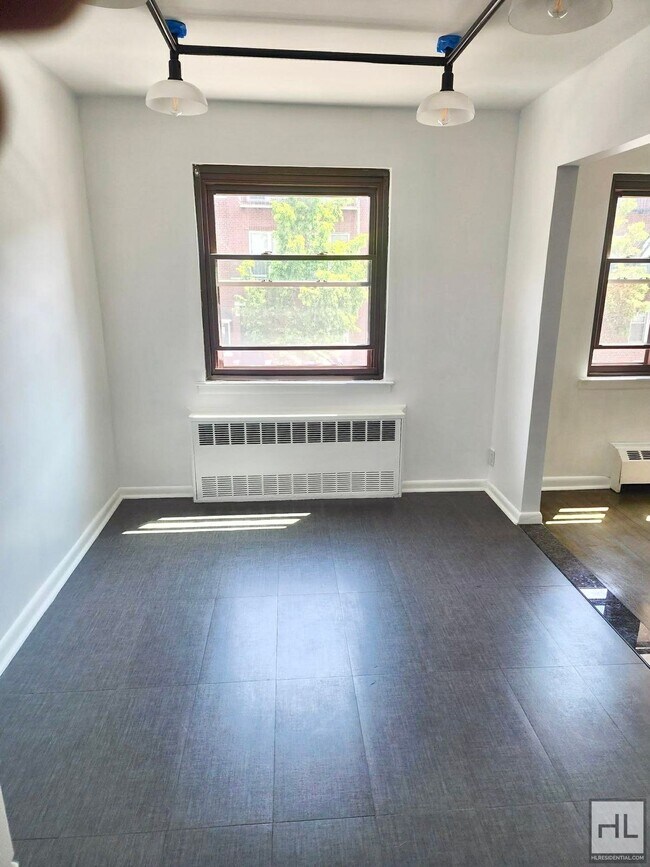 Foto del edificio - 44 STREET