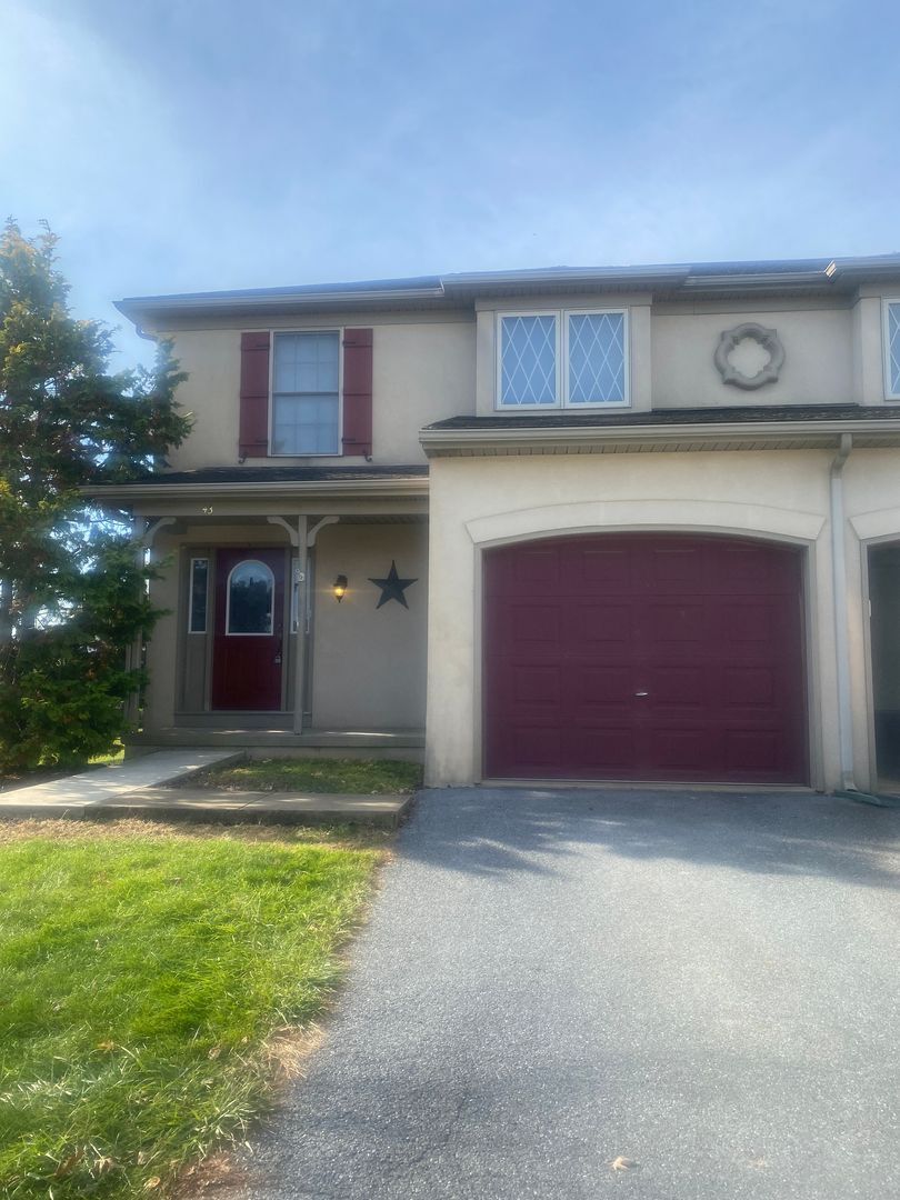 43 Eagle Dr, Ephrata, PA 17522 - House Rental in Ephrata, PA