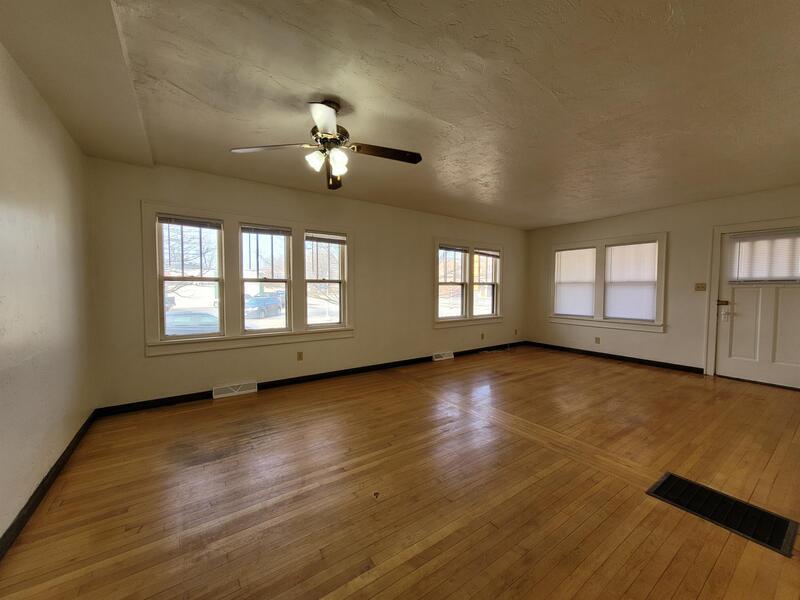 Primary Photo - 913 9th Street