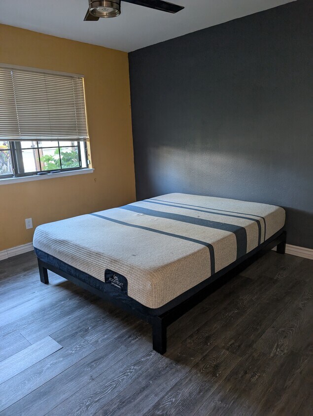 Foto del edificio - 505 Countrywood Ct