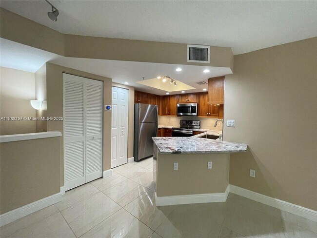 Foto del edificio - 2131 SE 10th Ave