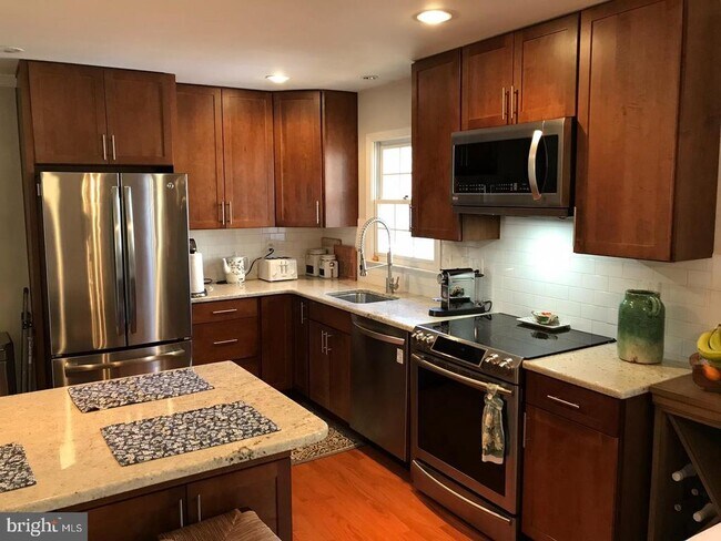 Foto del edificio - 2276 Cartbridge Rd