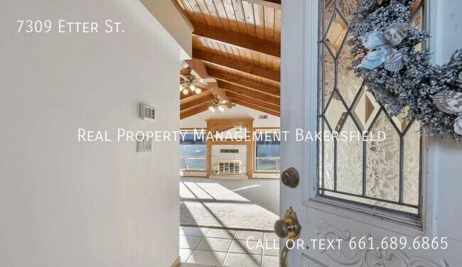 Foto del edificio - 7309 Etter St