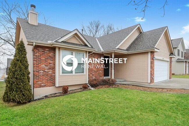 Foto del edificio - 3 Bedroom Pet-Friendly Home in KEARNEY, MO with Main Street Renewal
