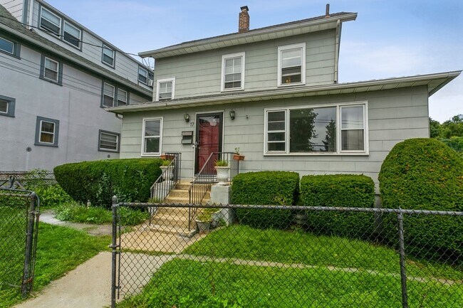 Convenient to shops and all transportation. - 17 Cottage St