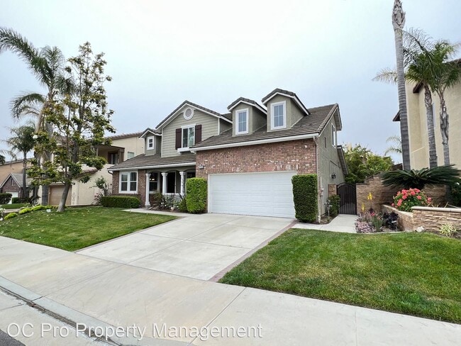 Building Photo - 4 br, 3.5 bath House - 7878 E Portico Terrace