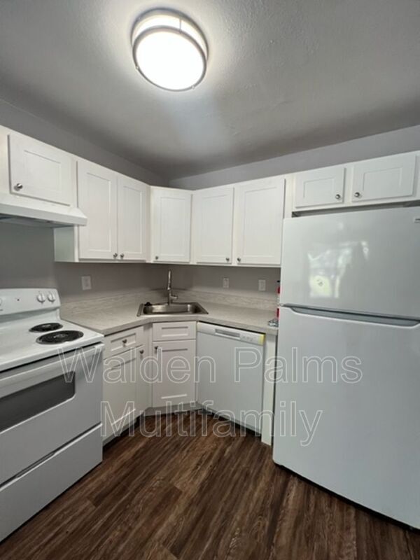Building Photo - 4704 Walden Cir