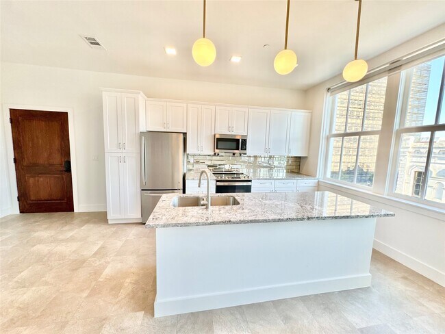 Foto del edificio - 2102 Mechanic St