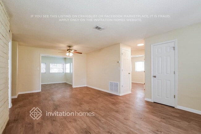 Building Photo - 1709 Idaho Ave