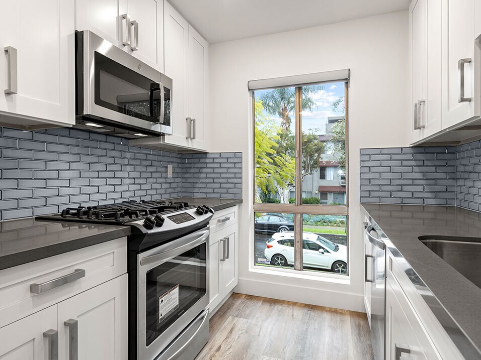 The Glendon Building Apartments in Los Angeles, CA Westside Rentals