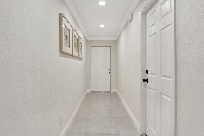 Foto del edificio - 4901 Lincoln Rd