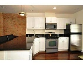 Building Photo - 169 K St