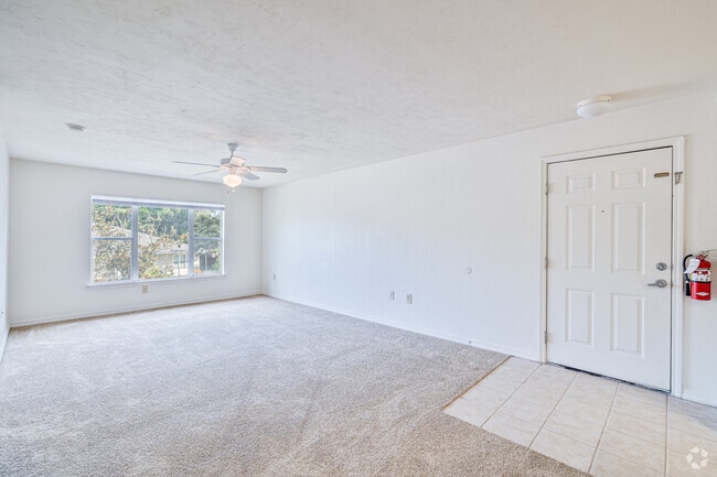 3BR, 2BA - 1,148SF - Livingroom - Eden Park at Ironwood