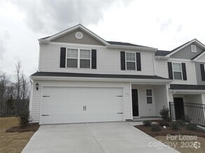 Building Photo - 2101 Talbert Ct