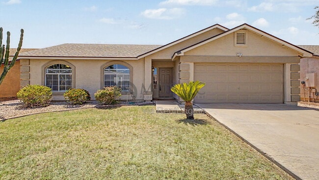 Building Photo - 2049 E San Tan Ct
