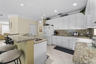 Building Photo - 8492 Breezy Oak Way