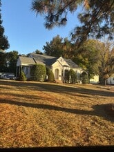 Building Photo - 1012 N Salisbury Ave