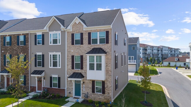 Photo - 16201 Bright Star Wy Townhome