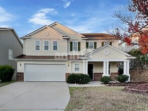 Building Photo - 204 Edgecroft Way