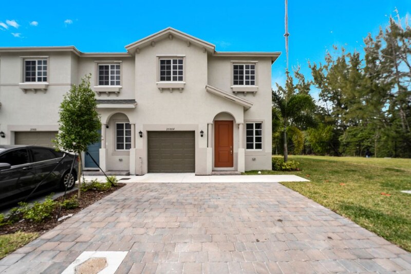 Foto principal - 20884 NW 9th Path