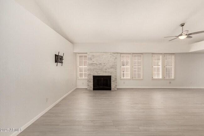Foto del edificio - 11860 N 40th Way